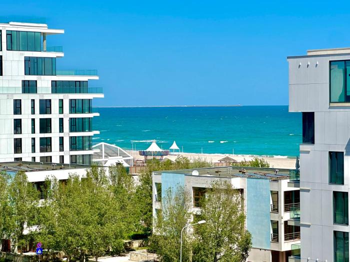 Acqua Santa Summerland Apartments