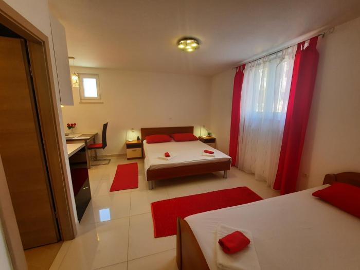 Apartments Centar Makarska Three Palms