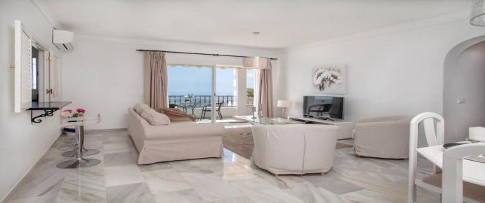 Beautiful Flat in El MIrador Great Views Mijas