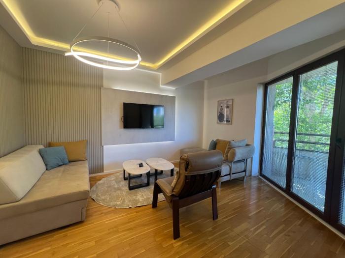 Gigi Apartments by Eluxory
