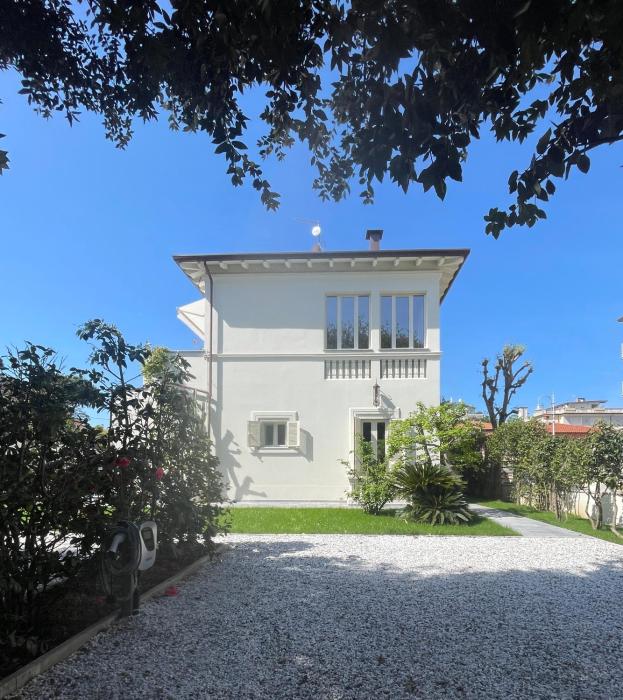 Villa Chiara class aparthotel