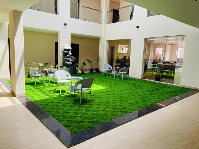 Zip By Spree Hotels Neelam Nakshatra