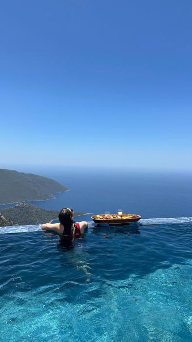 Mavinin sonsuz tonu 3 yatak odası 3 banyo