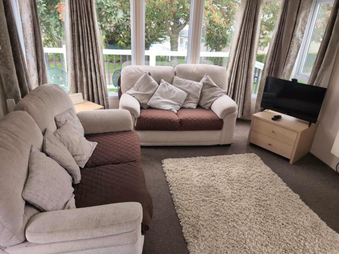 Thames view at Kent Coast Holiday Park