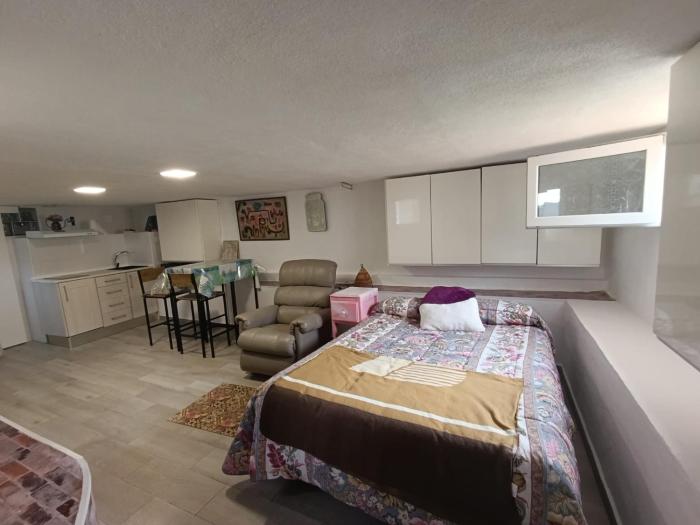 Studio con acceso a piscina