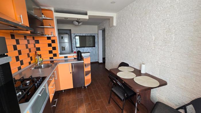 Apartament 104