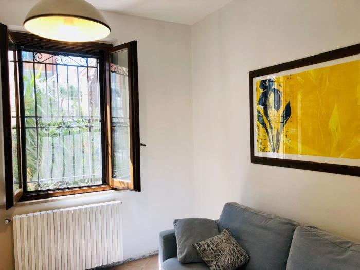 Sun Garden Holiday House