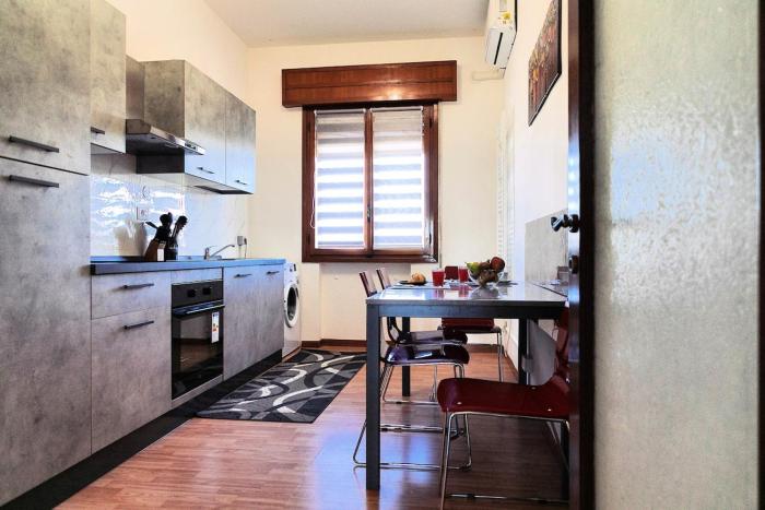 San Nicola- 5 min from airport with parking