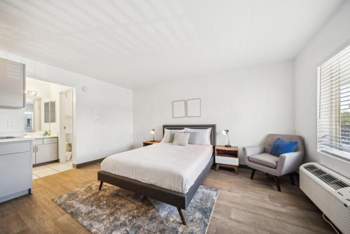 Spectra Paradise 404 I Spacious Studio