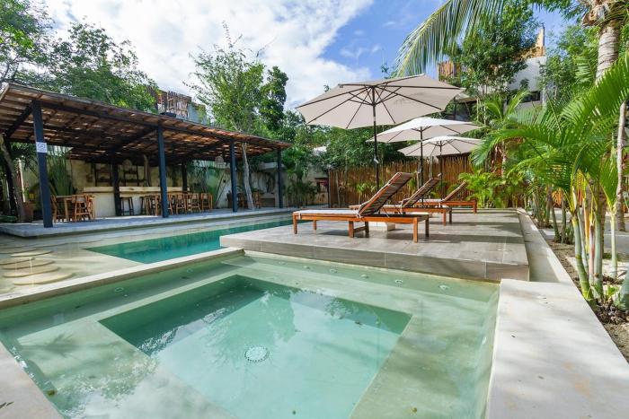 Boho Chic Apartment & Pool