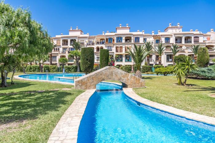 Casa Tucan Javea - Luxury House with Large Pool, 10 min walk to Arenal Beach