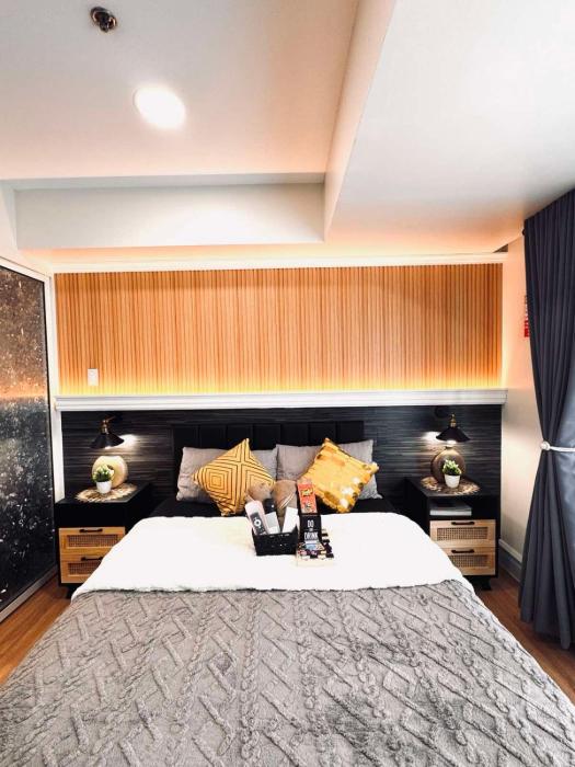 Azure Urban Resort paranaque velvet horiyama