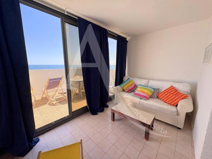 STUDIO VUE MER AVEC PKG, PISCINE, TENNIS, PLAGE DIRECT