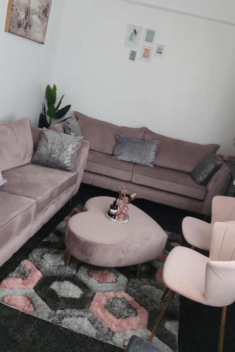 1 Bed - Sleeps 4 - Wolverhampton City Centre