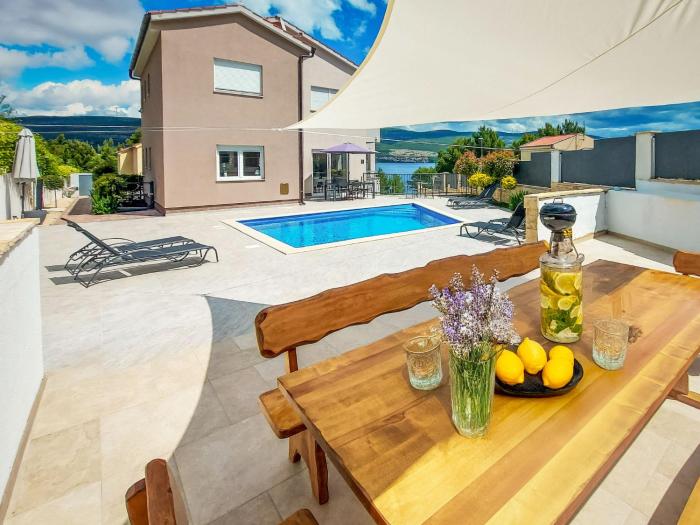 Holiday Home Lucija by Interhome