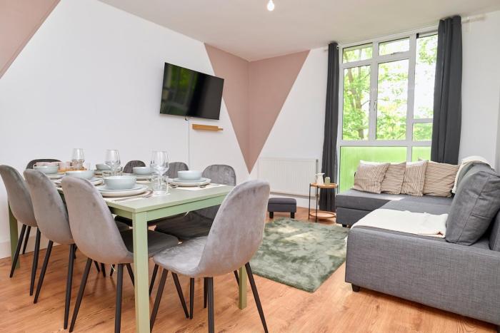 Elegant 3-Bed flat in Bayswater!