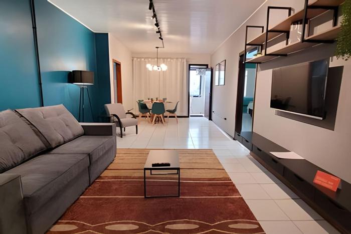 AP101 - Amplo AP no centro c AC