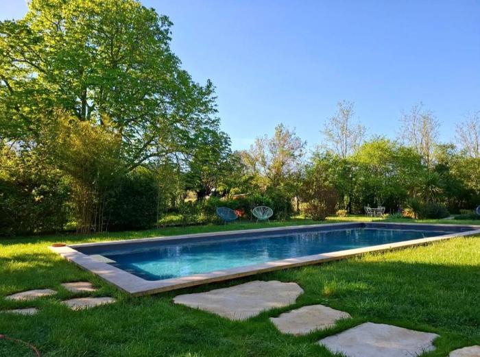 Mas Notre-Dame, Adults only, situation idéale, grand jardin paisible