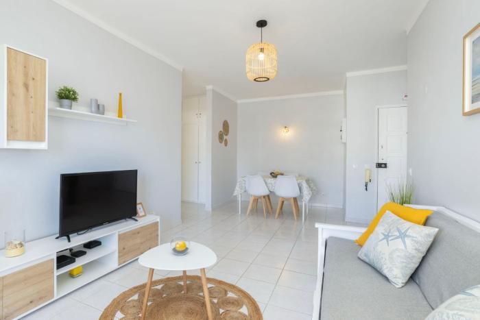 Centralgarve - 1 Bedroom Apartment Near the Beach in Quarteira - Anglo Atlântico