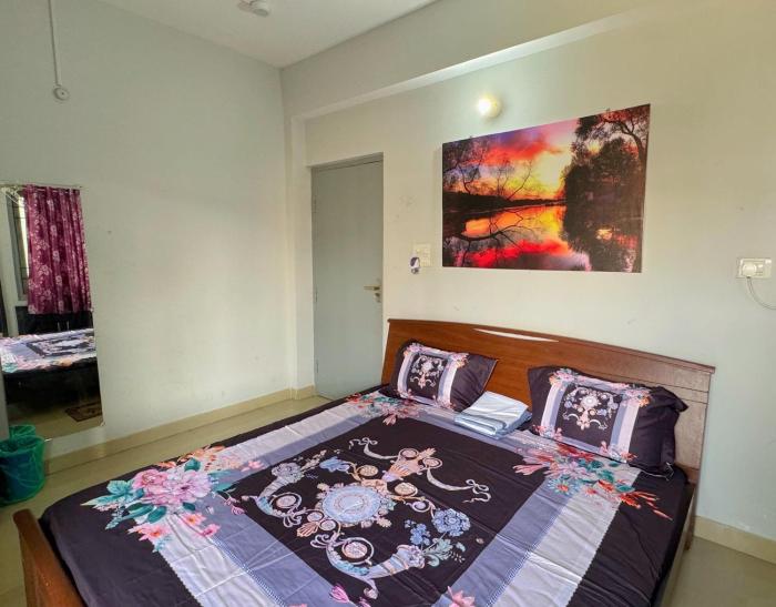 Maanstays Anisabad - Best Homestays withAmenities