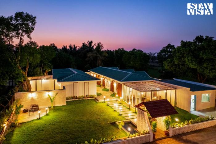 StayVista at The Five Oaks - Private Pool Cottages