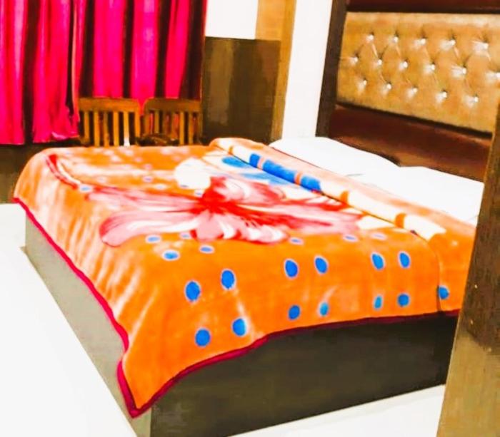 Hotel Monal In Dalhousie