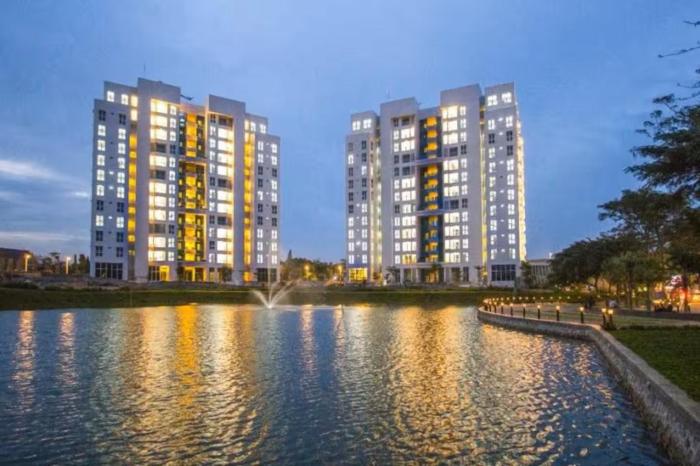 Lush Lakeside - Citra Luxury Apartments