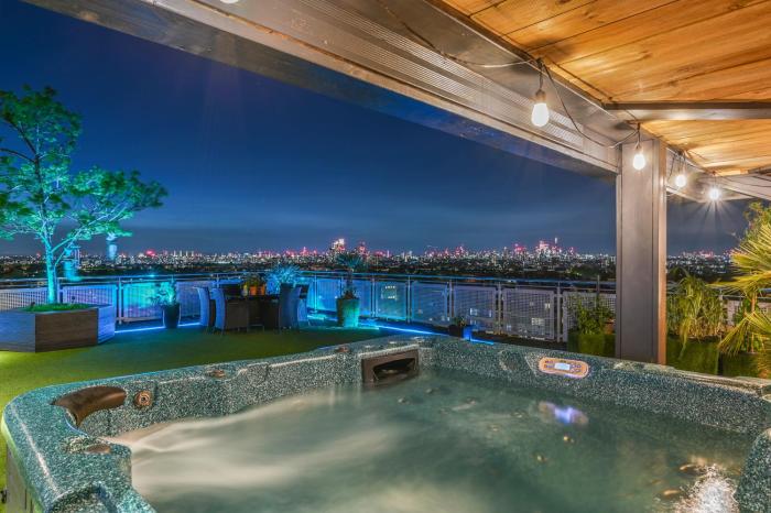 The London Skyline Penthouse