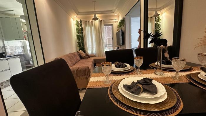 Estiloso apto condomínio clube