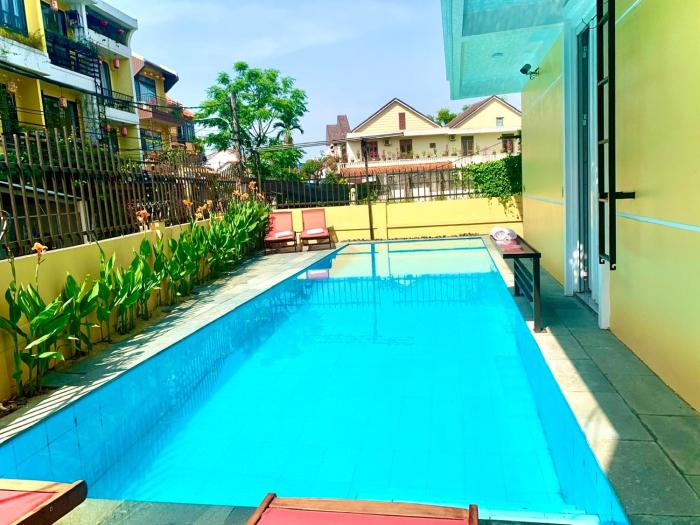 Aman Riverside Hotel