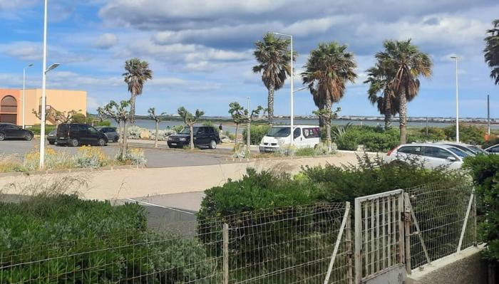 Appart avec cour Gruissan Grazel