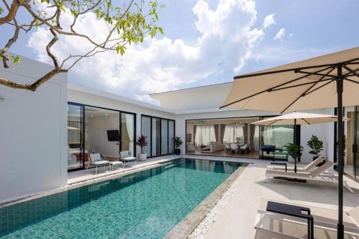 Le Da Villas 5BR Private Pool Villa, Bangtao Beach Phuket