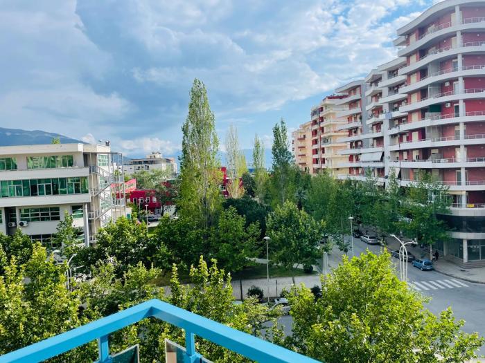 Lizas 3 bedroom apartment