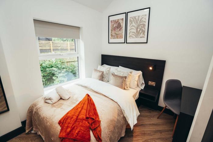 No46 Stylish City Studio Apartment, By DerBnB