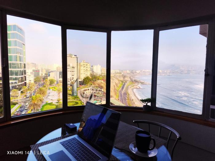 Oceanfront Miraflores Larcomar next to Marriott