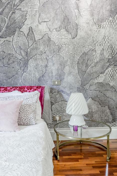 Interno 3, with large garage 5 walk from the center