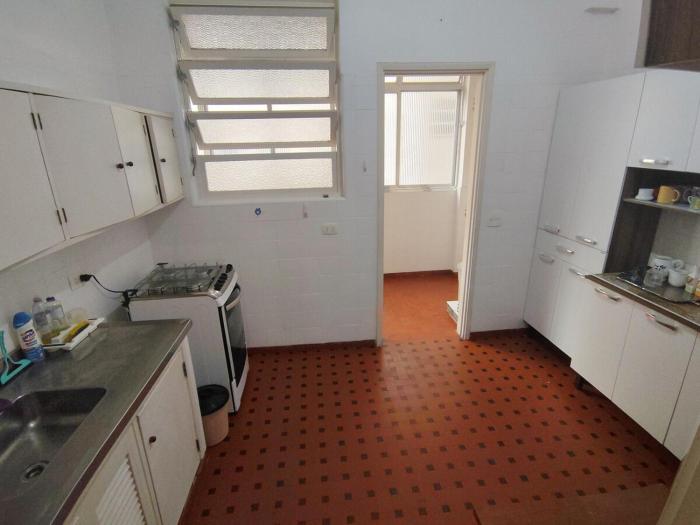 Pitangueiras frente ao mar com 2 quartos e 1 vaga