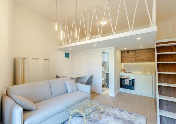 Mini Condos 3 D1, Ground floor with private patio