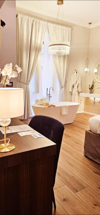 STOA ROME Boutique Suites