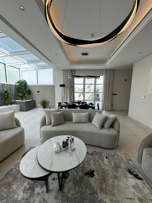 شقة فندقيه في الملقا مقابل الافنيوز lL14