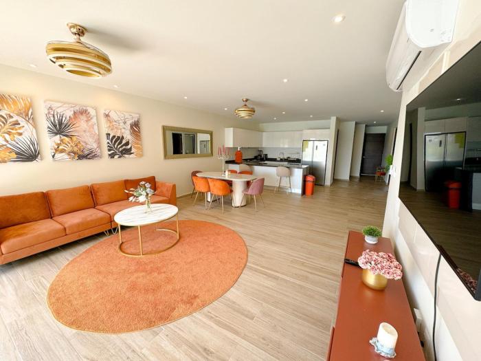 Azure Caribbean Citrine