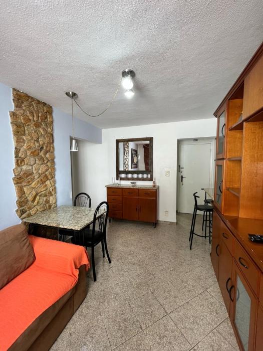Lindo apartamento em Icaraí perto de tudo.