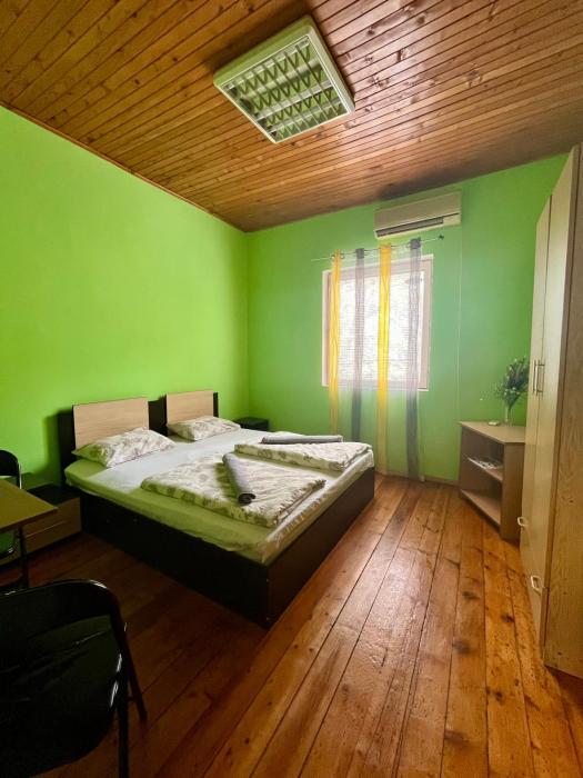 Elegance on a Budget - Rooms for Rent in Sofia Center
