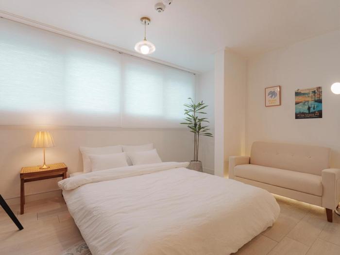 NEW109house #5min to Kondae Entrance Station #8people4QBED #Seongsu #Seoul Forest #Lotte World #COEX #Netflix #Free Parking