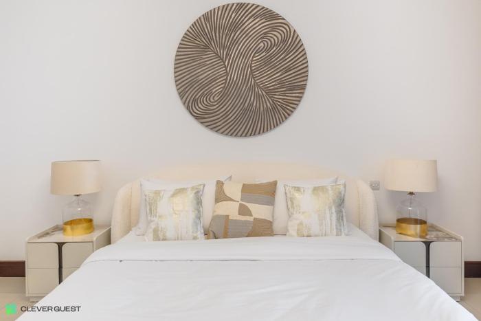 Clever Guest 030 Golden Mile 6