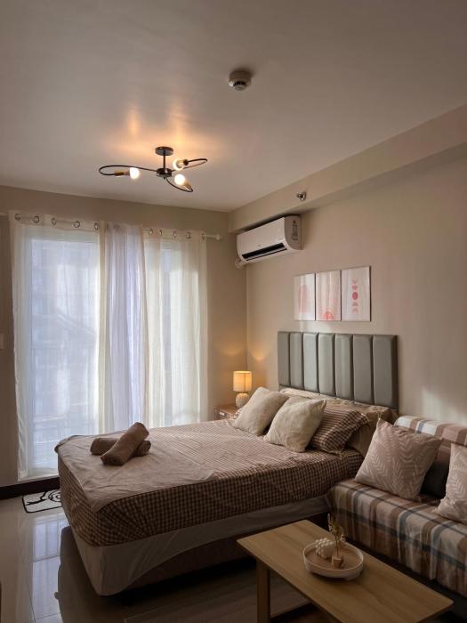 Cozy Condo in Mactan Cebu - Near Beach, Airport, CCLEX and Mactan Newtown