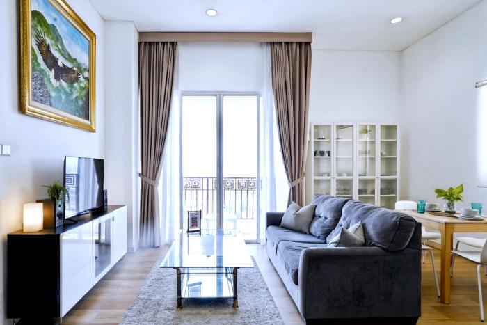 2BR Lucky Tower Residence Jakarta Old Town Top Floor Condo