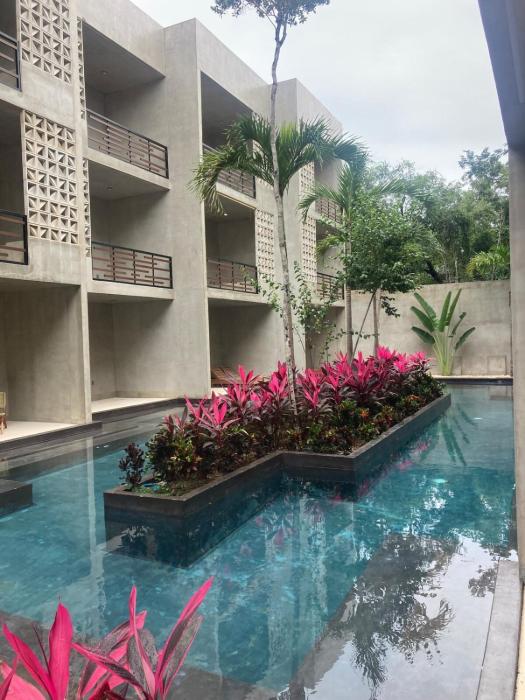 Tulum swim up pool condo