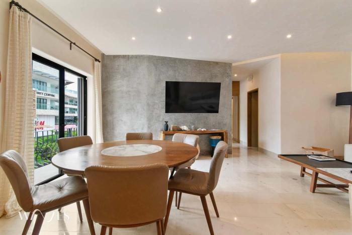 Prime 5th Ave Stay - 2BR with King Beds & City Views