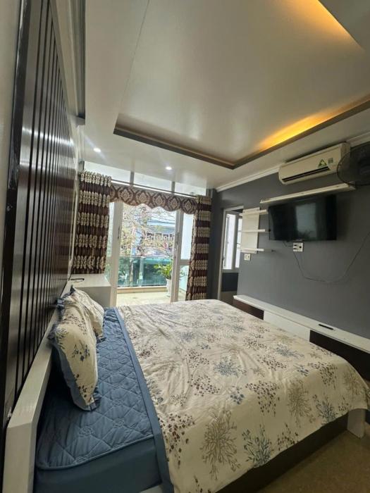 Ớt Hostel - 128 Cái Bèo, TT Cát Bà